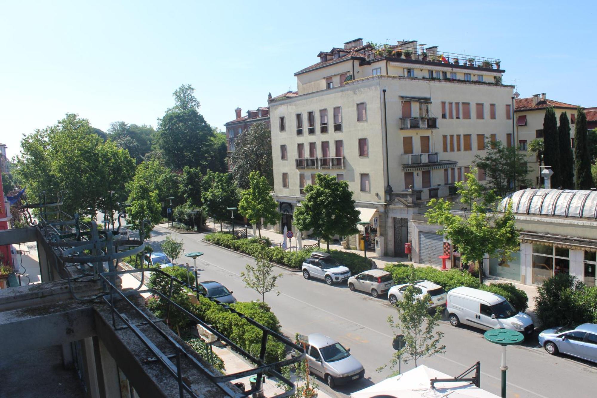 Hotel Cristallo Lido di Venezia Exterior photo